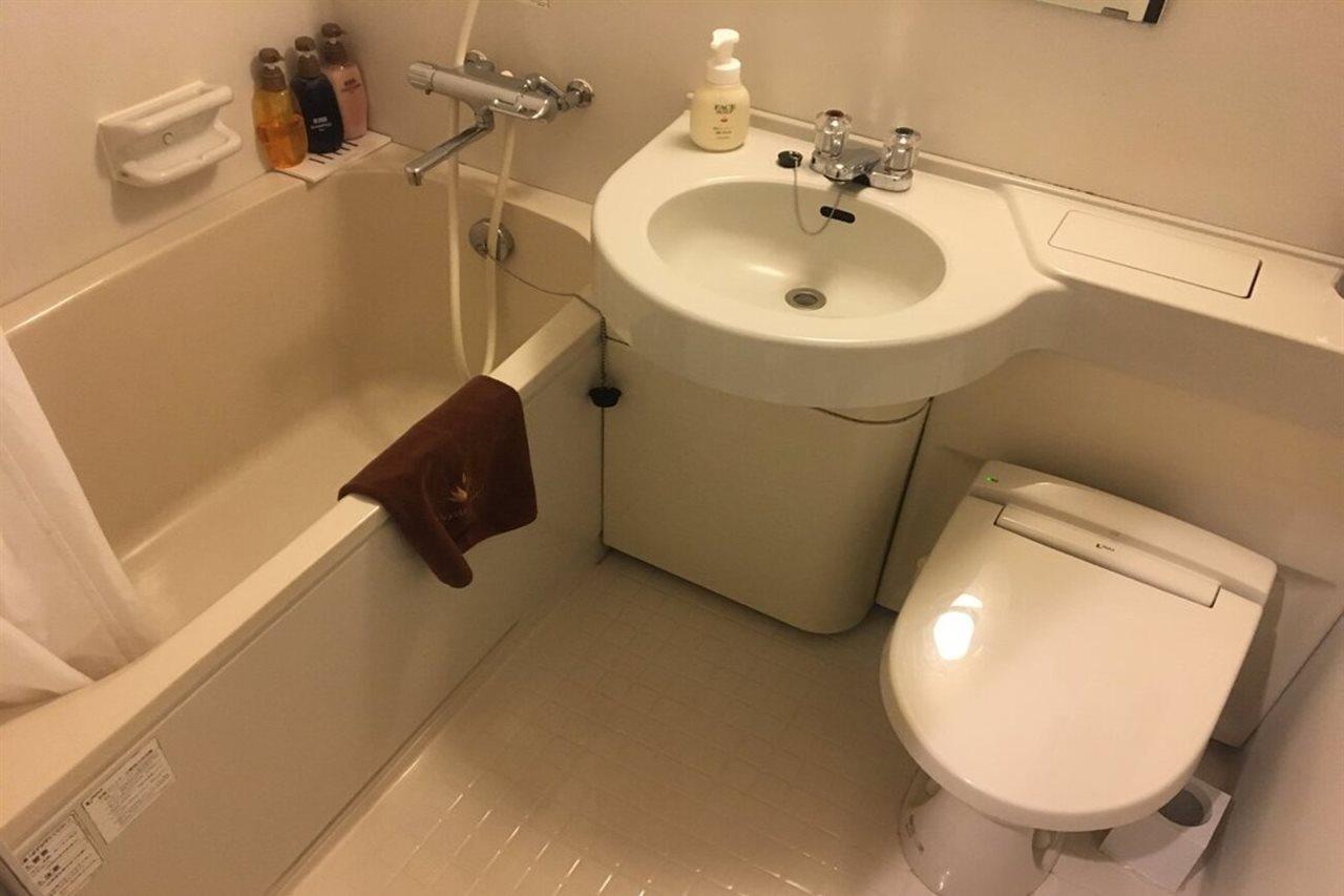 Akasaka Crystal Hotel (Adults Only) Токио Екстериор снимка