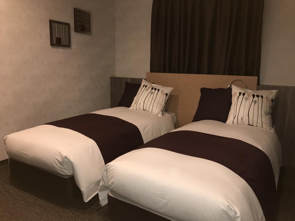 Akasaka Crystal Hotel (Adults Only) Токио Екстериор снимка