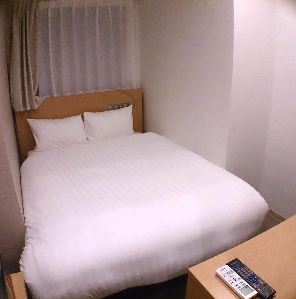 Akasaka Crystal Hotel (Adults Only) Токио Екстериор снимка